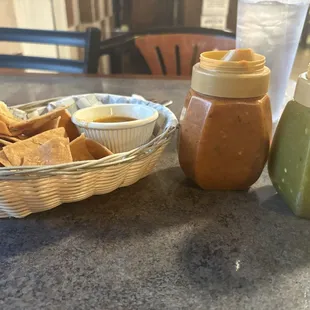 Chips and the best salsa ever