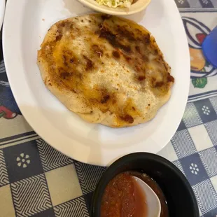 Pupusa revuelto