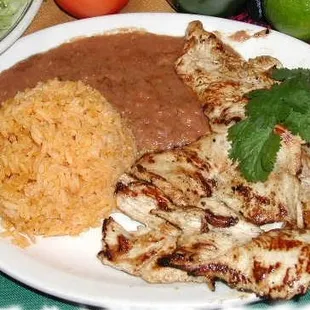 POLLO A LA PARRILLA