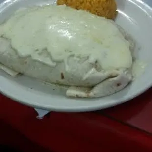 This burrito is HUGE and tasty, you ca choose which meat you want.