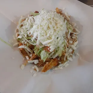 Chicken tostada
Tostada de pollo