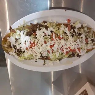 Huarache de Carne Asada