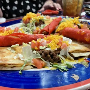 a plate of mexican food