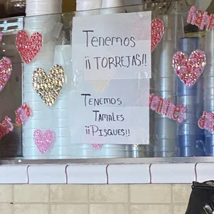 They finally have tamales pisques!!!