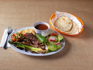 Playa Dorada Pupuseria Y Restaurant