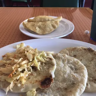 Pupusas and pastelitos