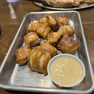 Pretzel with beer cheese sauce