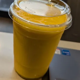 Mango smoothie