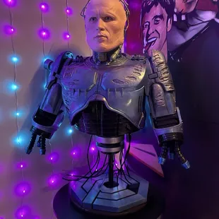 Cool artwork and sculptures