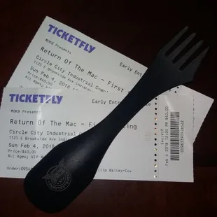 VIP tickets are worth the price. Cool spoon, for, knife from Clustertruck.