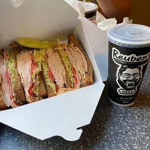 Reuben's Deli