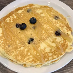 Lemon blueberry pancakes. The lemon sauce is not good. Very concentrated and artificial tasting.