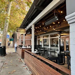 outside seating / entrance