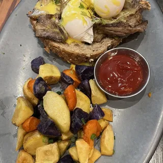 Brisket Benedict