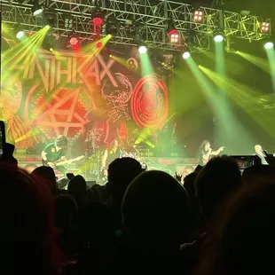 Good view of the intro show!