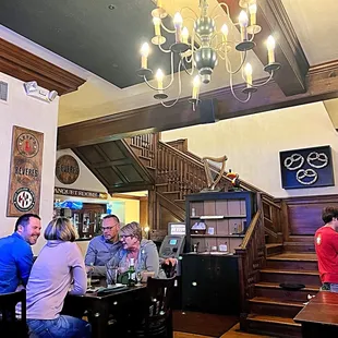 Such a cool vibe in this restaurant.