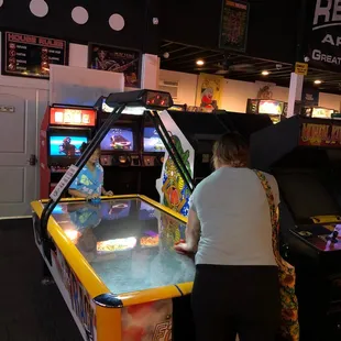 Air Hockey