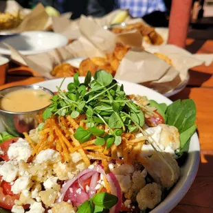 Roasted cauliflower salad