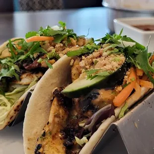 Thai flavor tacos.