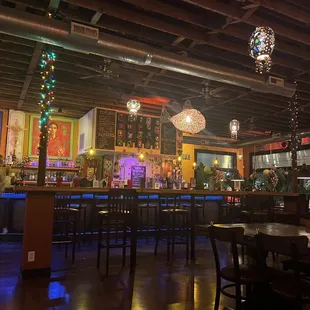 interior, tacos