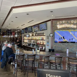 Entrance and bar area