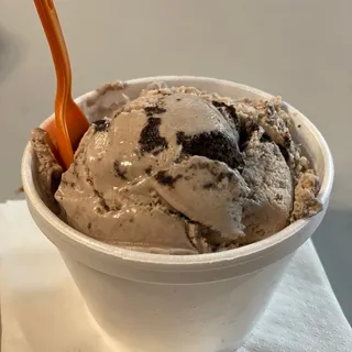 Grandmas Oreo Ice Cream Pie