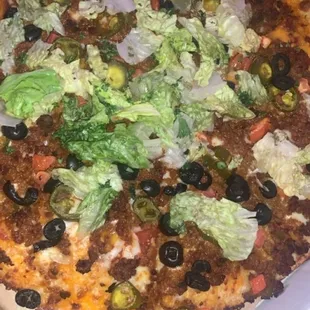 Hot habanero taco pizza