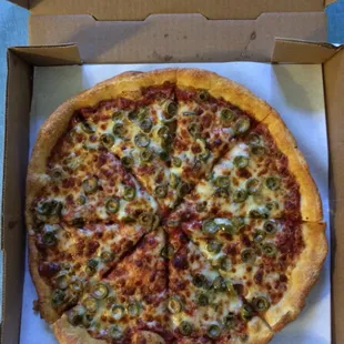 8 cut green olive