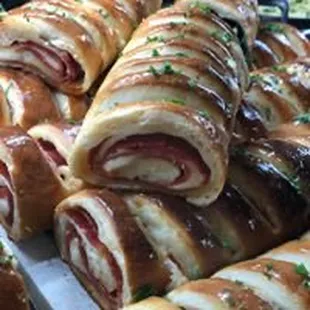 Revolution Stromboli