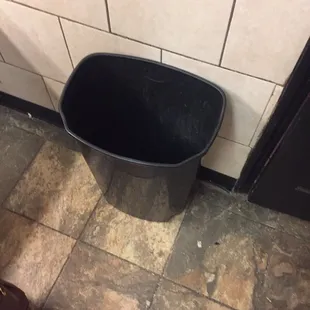 No trash bag but that&apos;s ok bc there isn&apos;t any soap or paper towels.