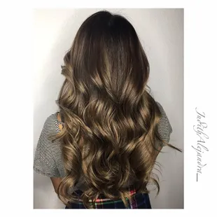 Natural tones balayage