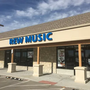 REW Music - located in the Greystone Shopping Center, Lenexa, KS