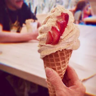 Strawberry Shortcake Ice Cream