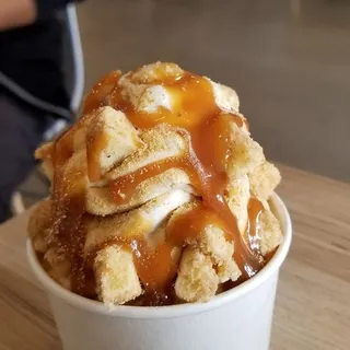 Caramel Apple Ice Cream