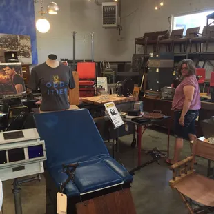 All kinds of cool things here