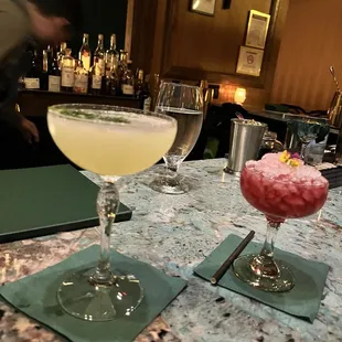 Friggin amazing cocktails. Even the ones with weird ingredients are amazinggggg.