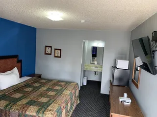 Country Club Motel
