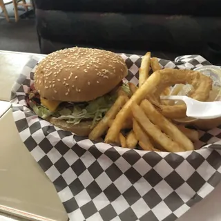 Bacon Cheeseburger Plater