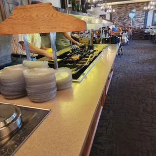 a view of the restaurant's dining area