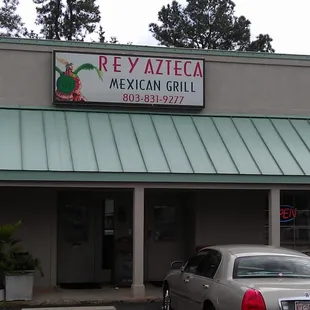 the front of a mexican grill