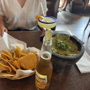 Guacamole and drinks