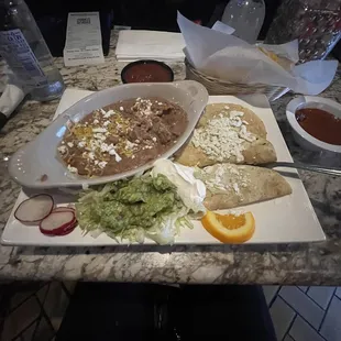 Cheese taco plate