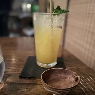 En La Mesa: Pina Agua Fresca
