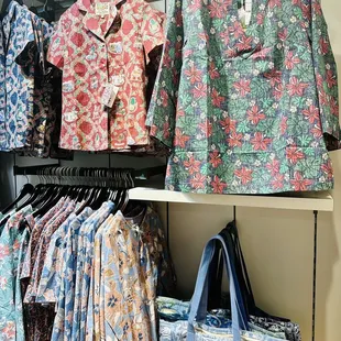 Women's Holiday Aloha wear!