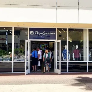 Reyn Spooner pop-up sale at the Waikele Premium Outlets.