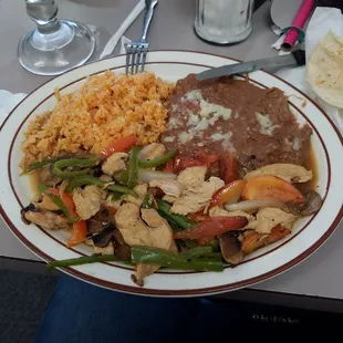a plate of mexican food