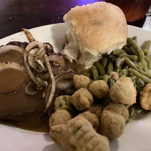 Hamburger steak, fried okra &amp; green beans.