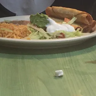 Chicken flauta plate
