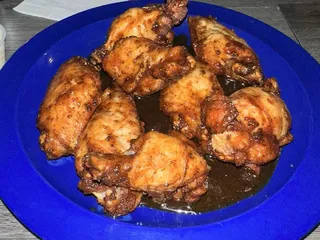 Shooters Sports Bar