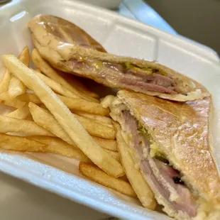 Autentico Cubano Sandwich